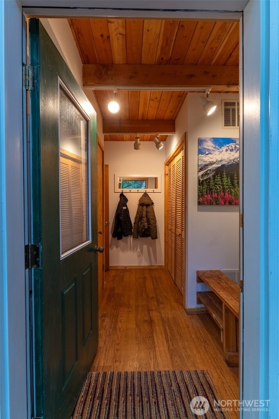 13008 Welcome Road Deming, WA 98244 - Photo 12 of 39