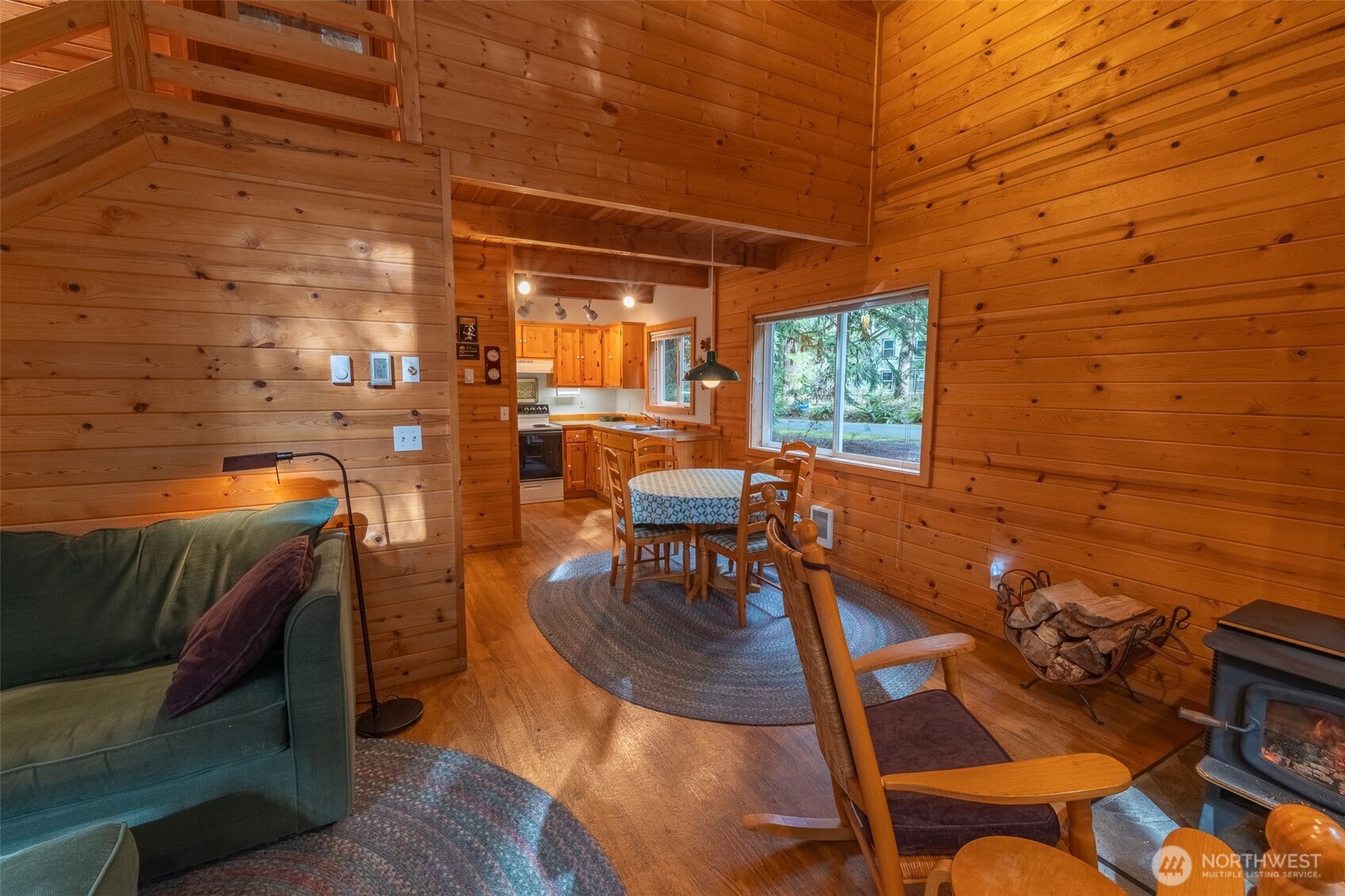 13008 Welcome Road Deming, WA 98244 - Photo 27 of 39