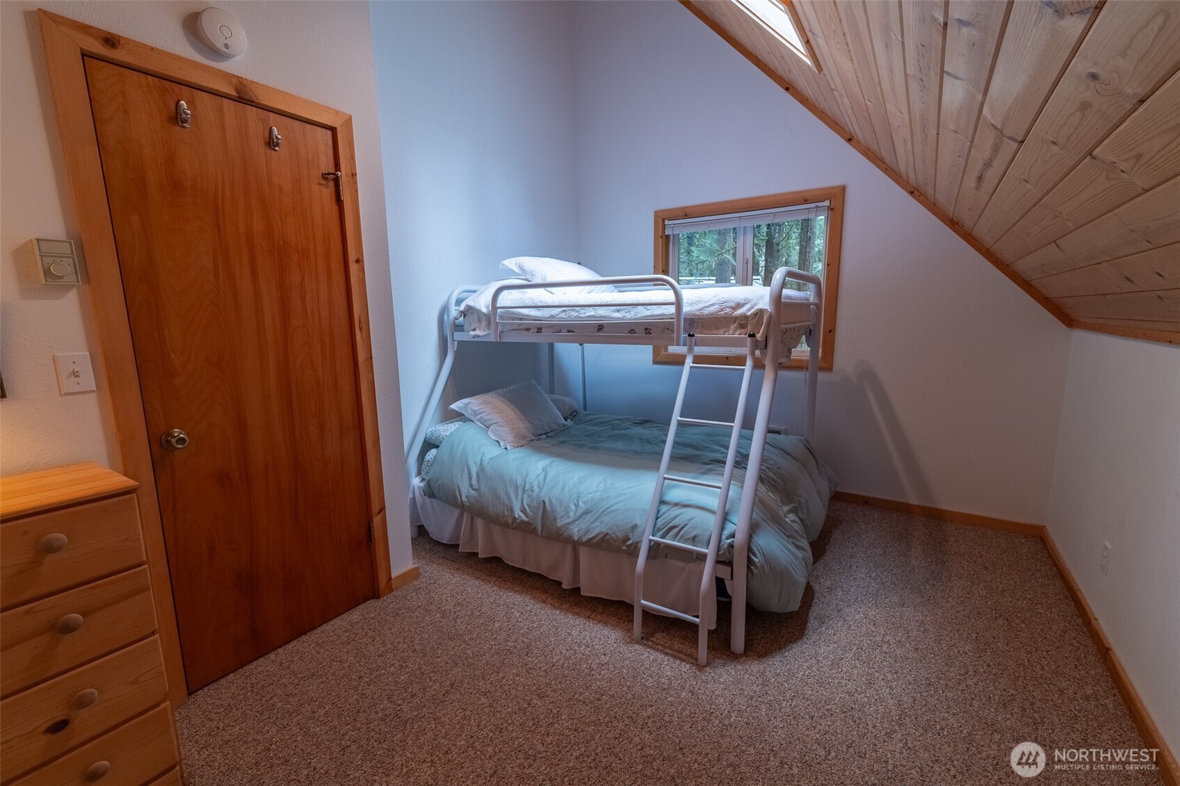 13008 Welcome Road Deming, WA 98244 - Photo 32 of 39