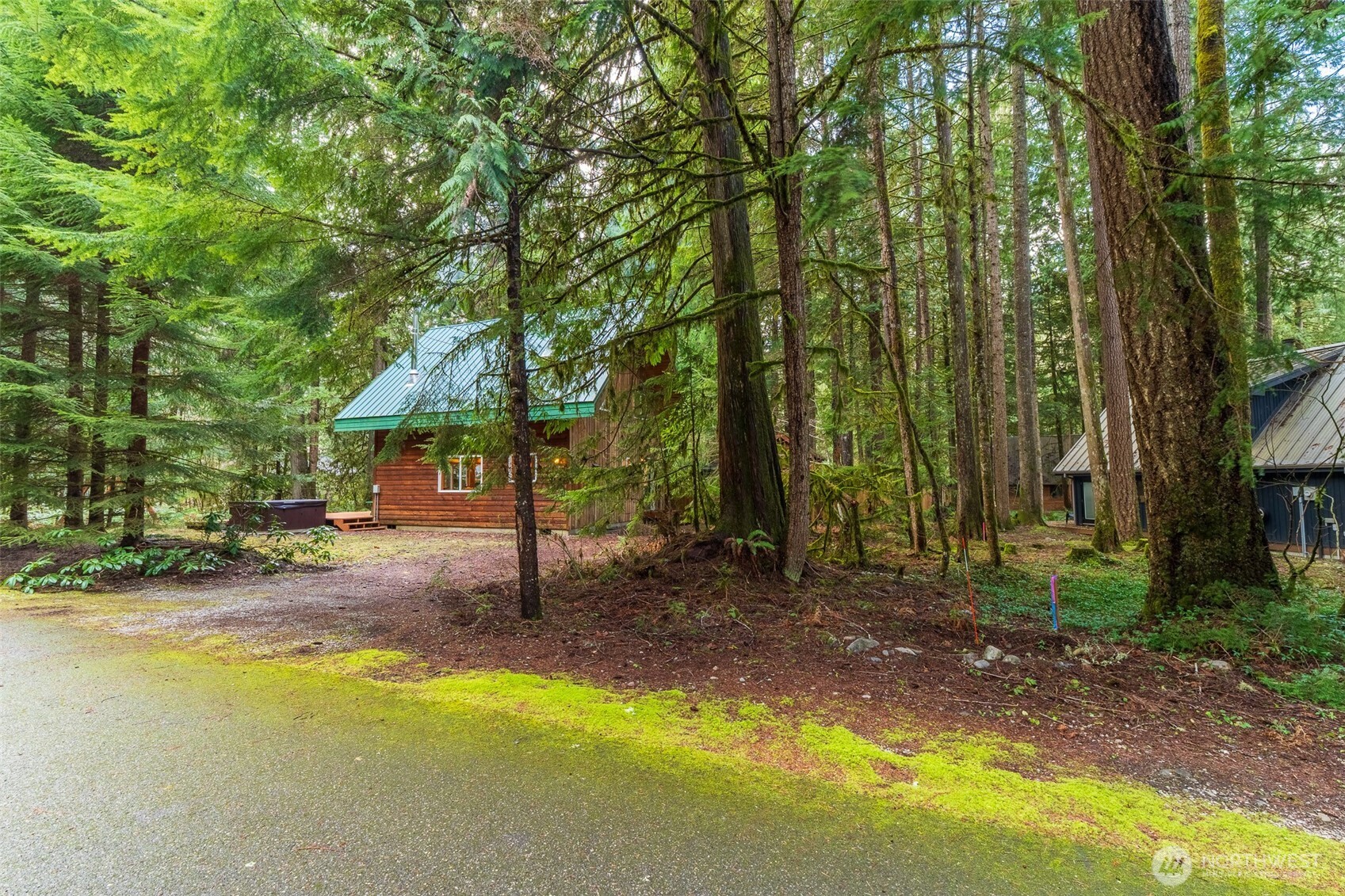 13008 Welcome Road Deming, WA 98244 - Photo 7 of 39