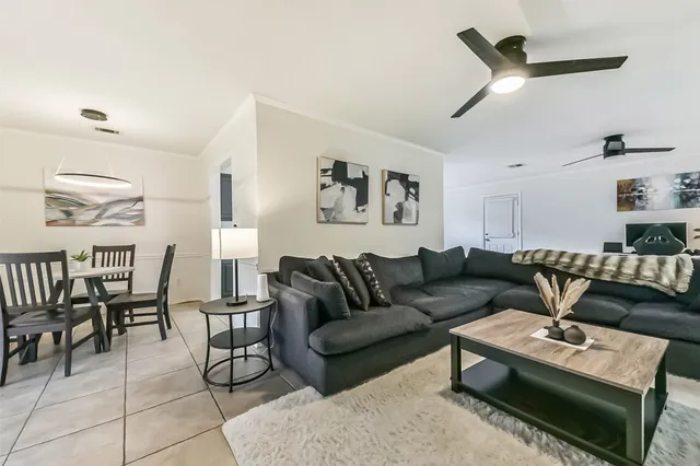 $249,500 | 4812 Mistletoe Road, Pasadena, TX 77505