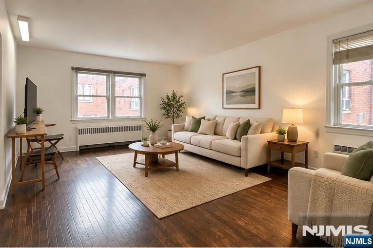 715 Broad Avenue, Unit 4 Ridgefield, NJ 07657 - Photo 2 of 7 Gallery Image 2