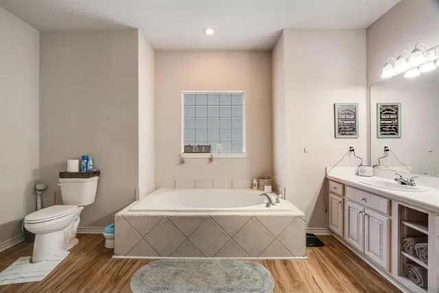 $389,900 | 77 County Road 3010, Clarksville, TX 75426