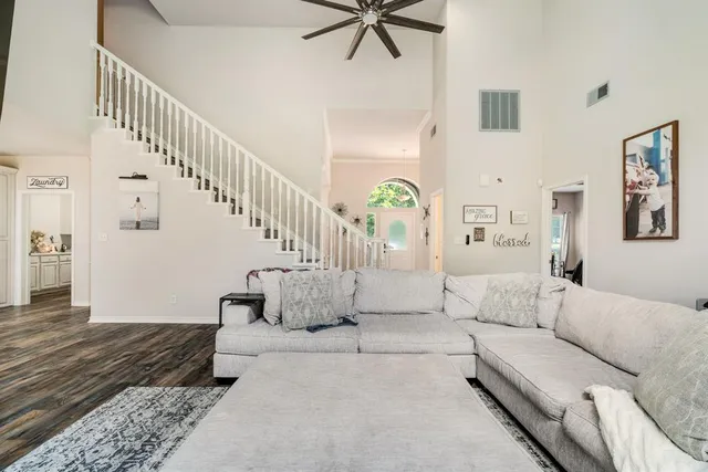 $389,900 | 77 County Road 3010, Clarksville, TX 75426