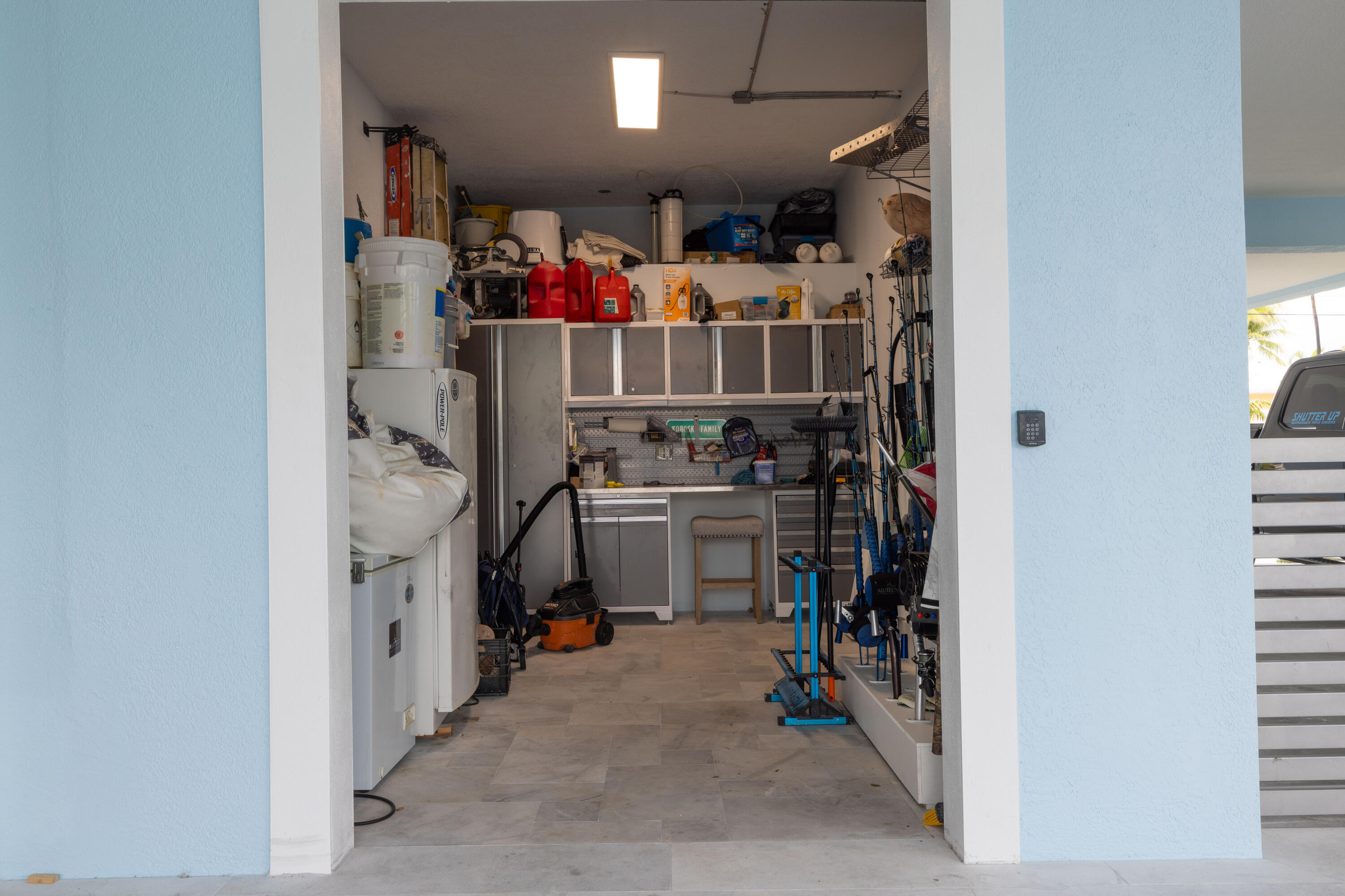241 12th Street Key Colony Beach, FL 33051 - Photo 74 of 74 Fishing Room