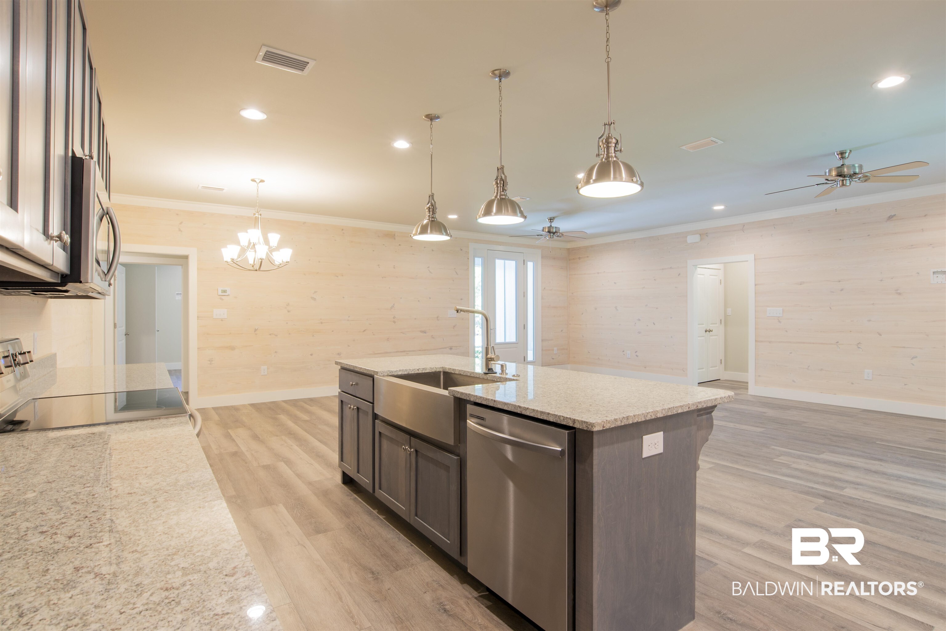 28832 Sampson Avenue Orange Beach, AL 36561 - Photo 13 of 42