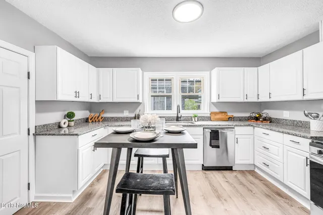 $289,900 | 114 Danforth Avenue, Pittsfield, MA 01201