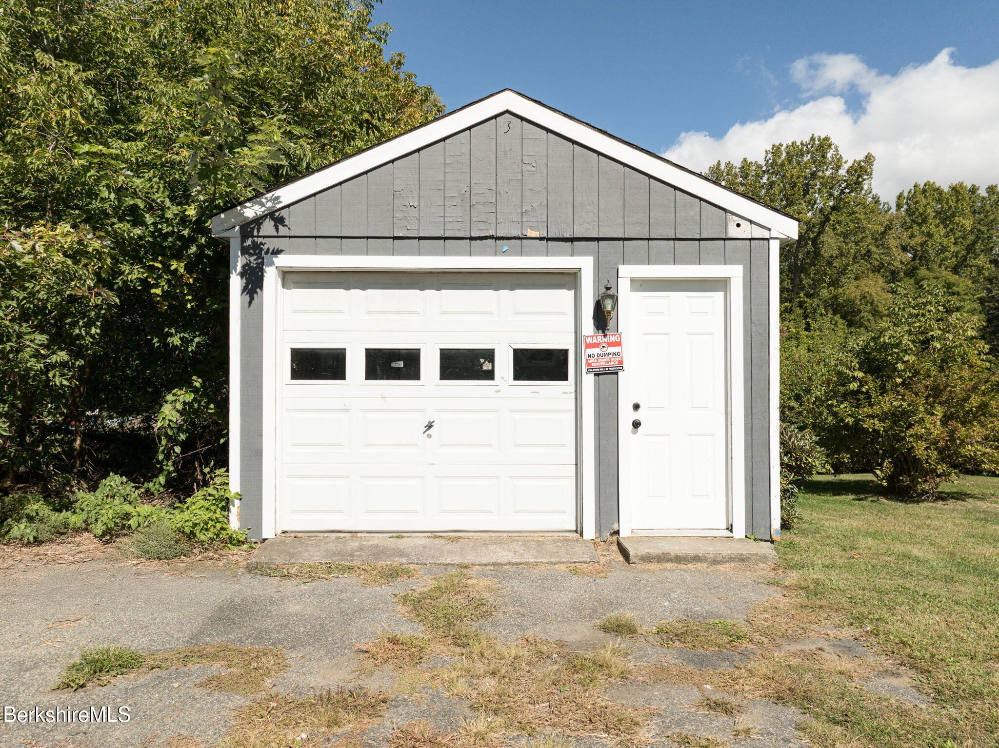 114 Danforth Avenue Pittsfield, MA 01201 - Photo 24 of 29 48-web-or-mls-114_Danforth_0693