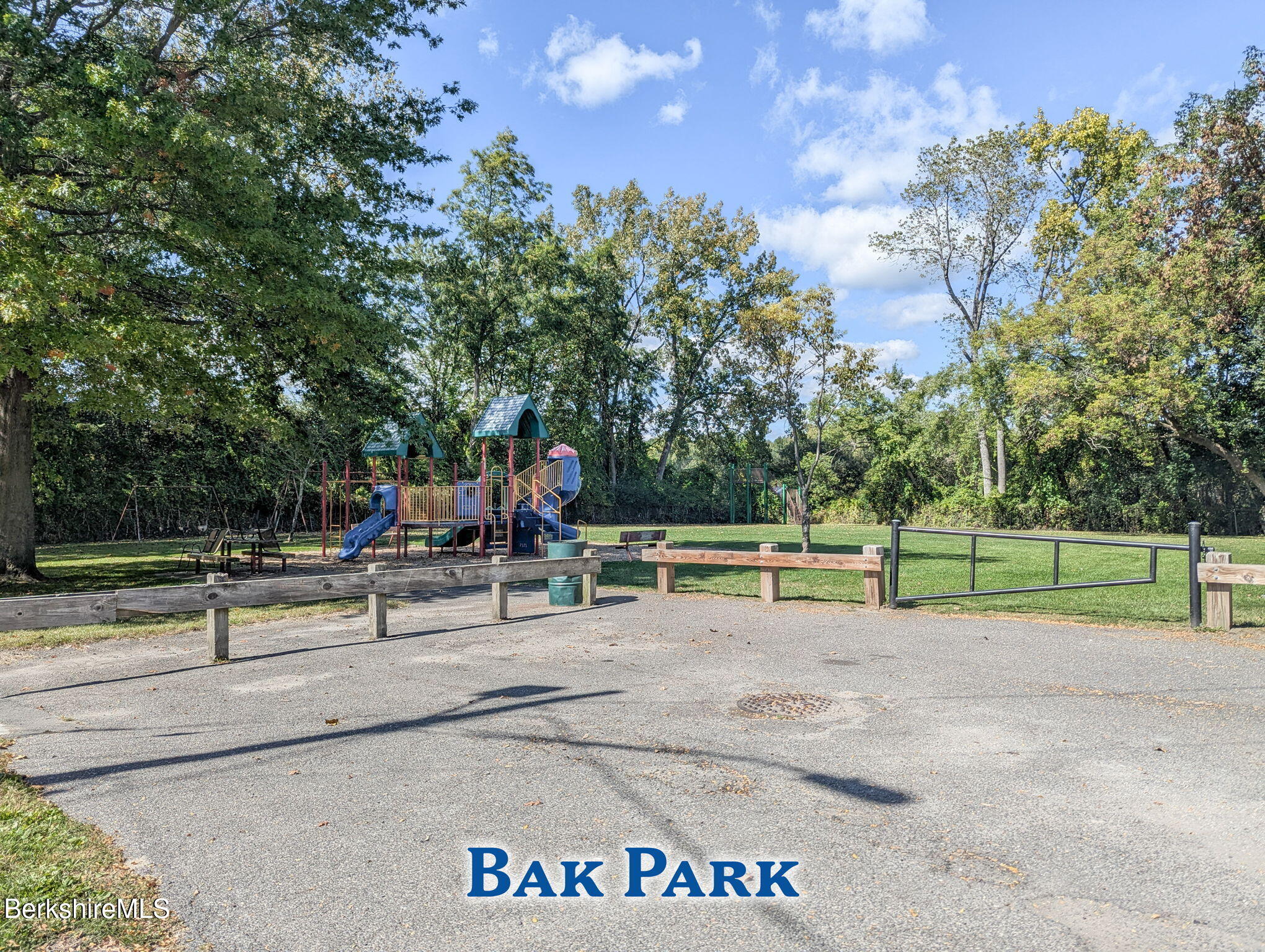 114 Danforth Avenue Pittsfield, MA 01201 - Photo 29 of 29 47-web-or-mls-114_Danforth_180707488