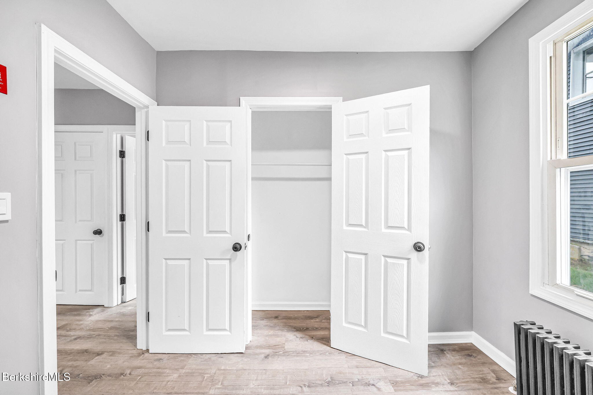 114 Danforth Avenue Pittsfield, MA 01201 - Photo 9 of 29 18-web-or-mls-114_Danforth_1990