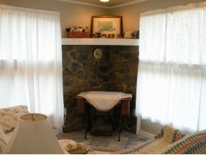 875 Ryan Road Chuckey, TN 37641 - Photo 16 of 24 Sitting Area