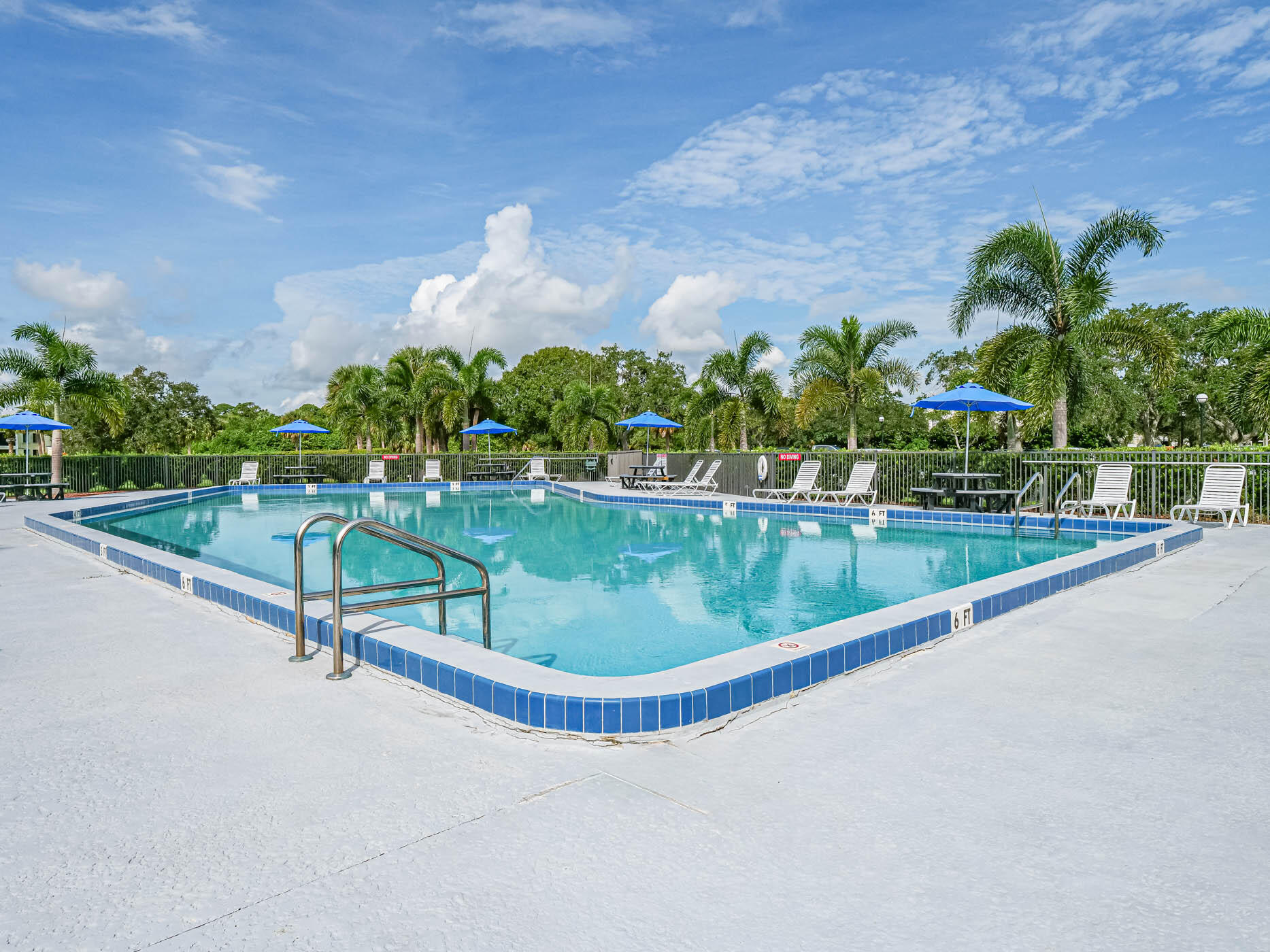 4027 Gator Trace Road, Unit 4027 Fort Pierce, FL 34982 - Photo 6 of 41 52