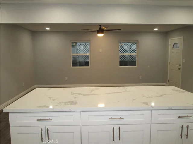 a close view of sink