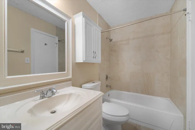 $2,200 | 11441 Honeysuckle Court, Unit 43, Upper Marlboro, MD 20774