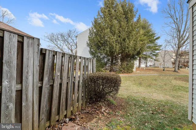 $2,200 | 11441 Honeysuckle Court, Unit 43, Upper Marlboro, MD 20774