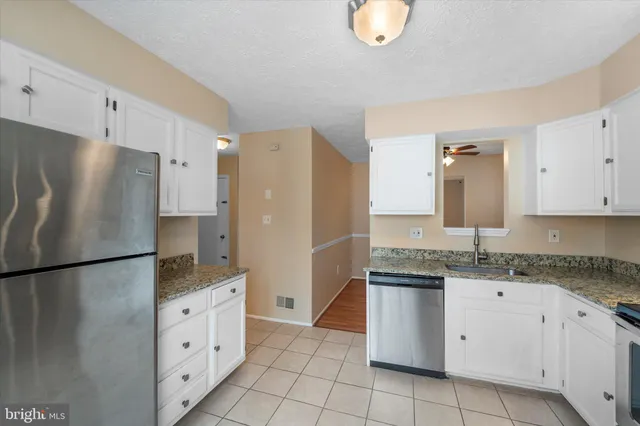 $2,200 | 11441 Honeysuckle Court, Unit 43, Upper Marlboro, MD 20774