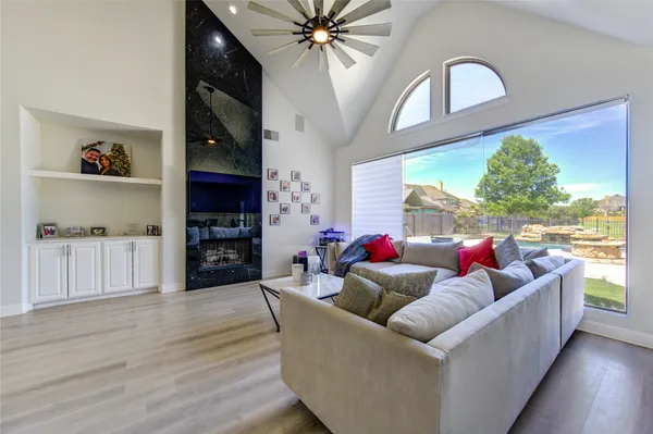 $820,000 | 27706 Walsh Crossing Drive, Katy, TX 77494