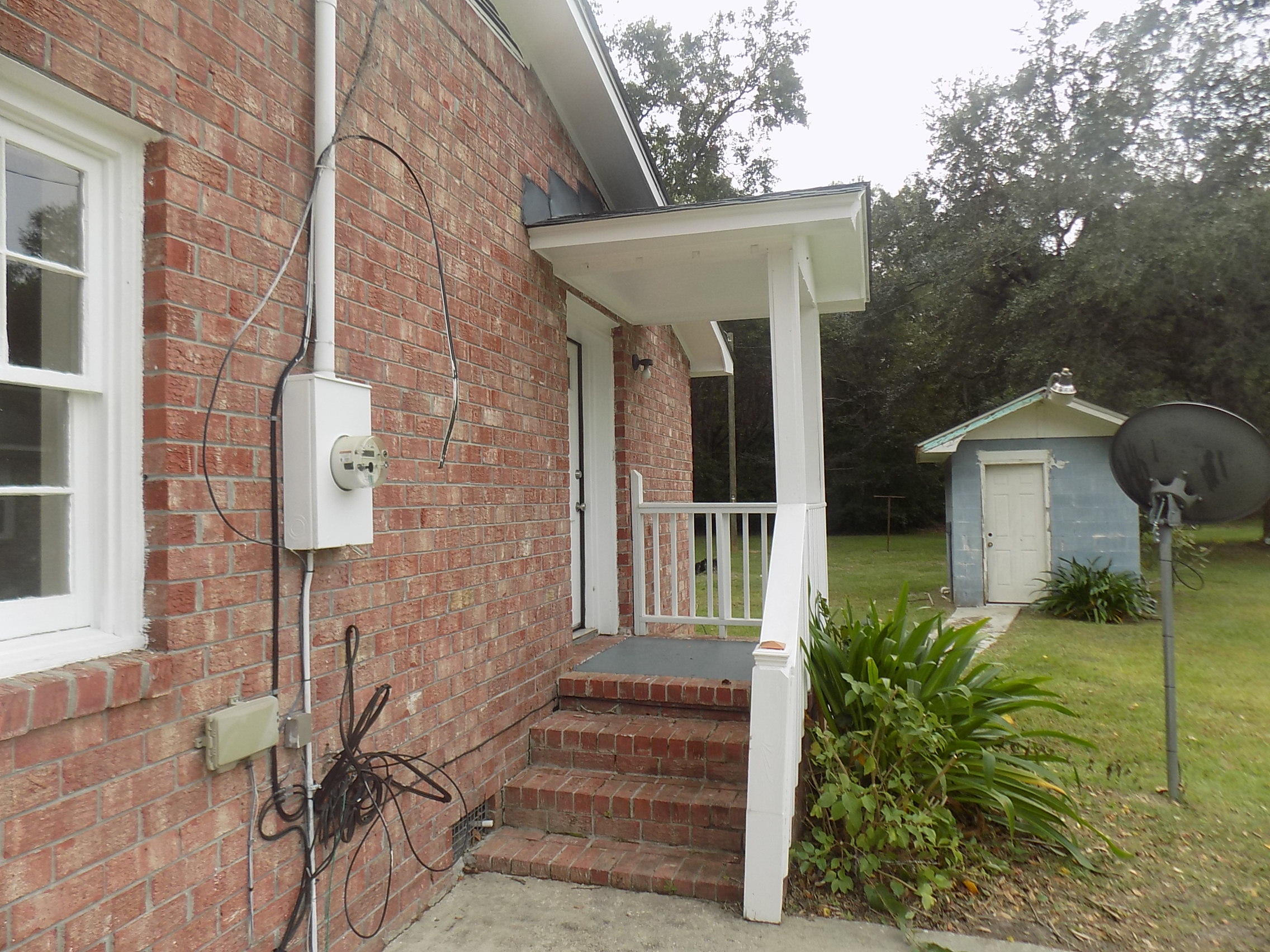1019 Red Hill Road Huger, SC 29450 - Photo 14 of 17 DSCN2142