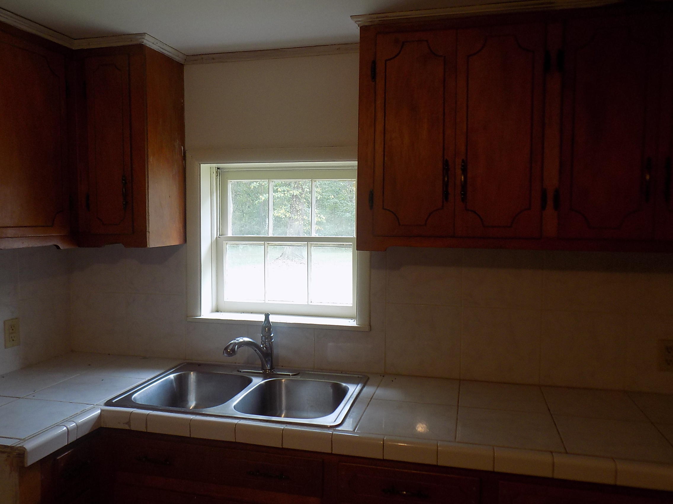 1019 Red Hill Road Huger, SC 29450 - Photo 6 of 17 DSCN2133