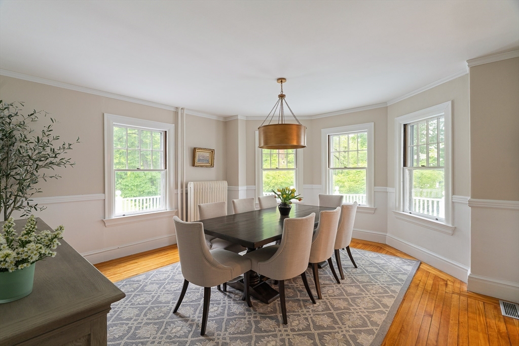 55 Coburn Road Weston, MA 02493 - Photo 5 of 42