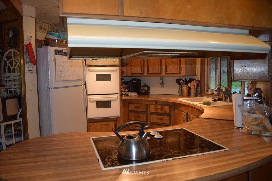 6108 Robe Menzel Road Granite Falls, WA 98252 - Photo 8 of 23
