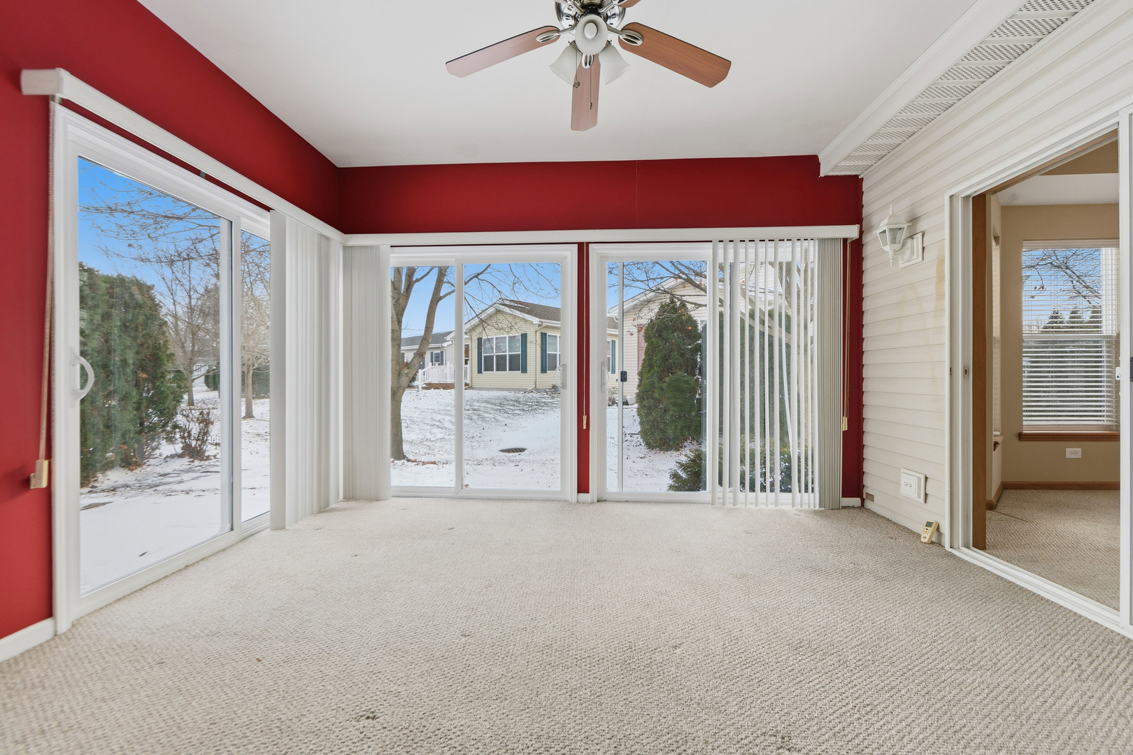 102 Hitching Post Lane Grayslake, IL 60030 - Photo 27 of 38 a view of a room with window