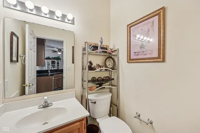 $199,900 | 257 Strand Lane, Unit C, Avon, IN 46123