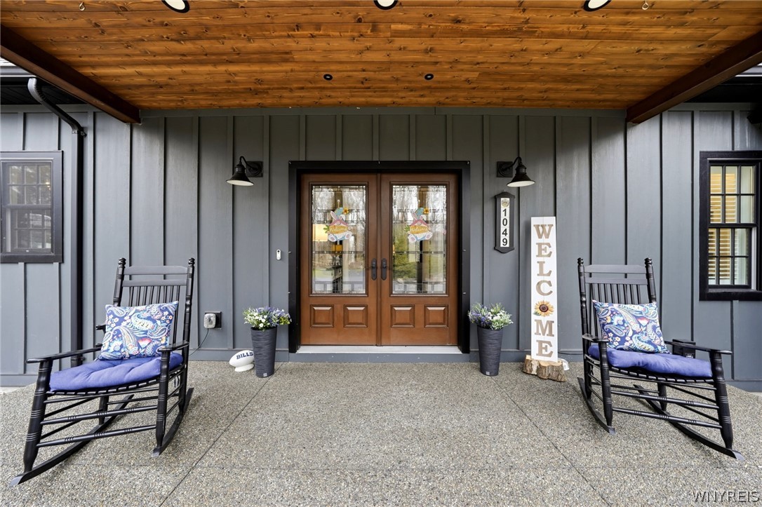 1049 Willardshire Road Orchard Park, NY 14127 - Photo 2 of 50