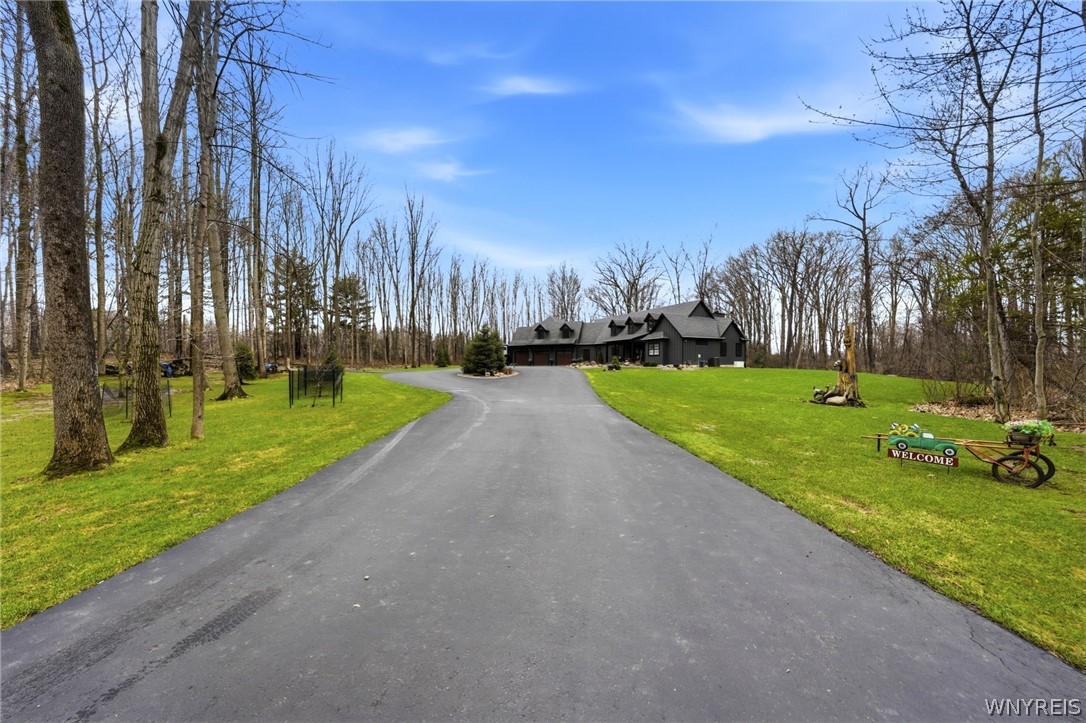 1049 Willardshire Road Orchard Park, NY 14127 - Photo 47 of 50