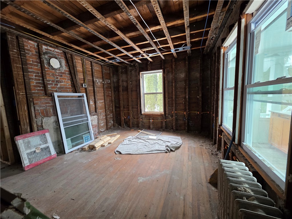 19 Mendon Road North Attleboro, MA 02760 - Photo 4 of 30