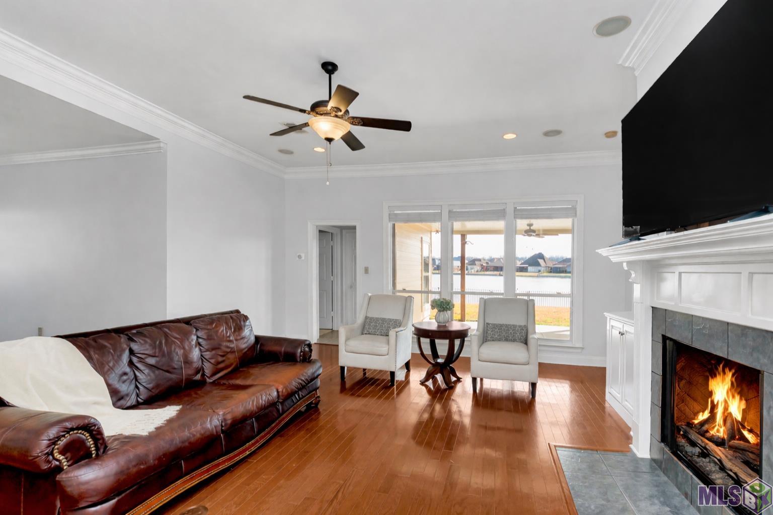 10710 Hill Pointe Avenue Baton Rouge, LA 70810 - Photo 11 of 37