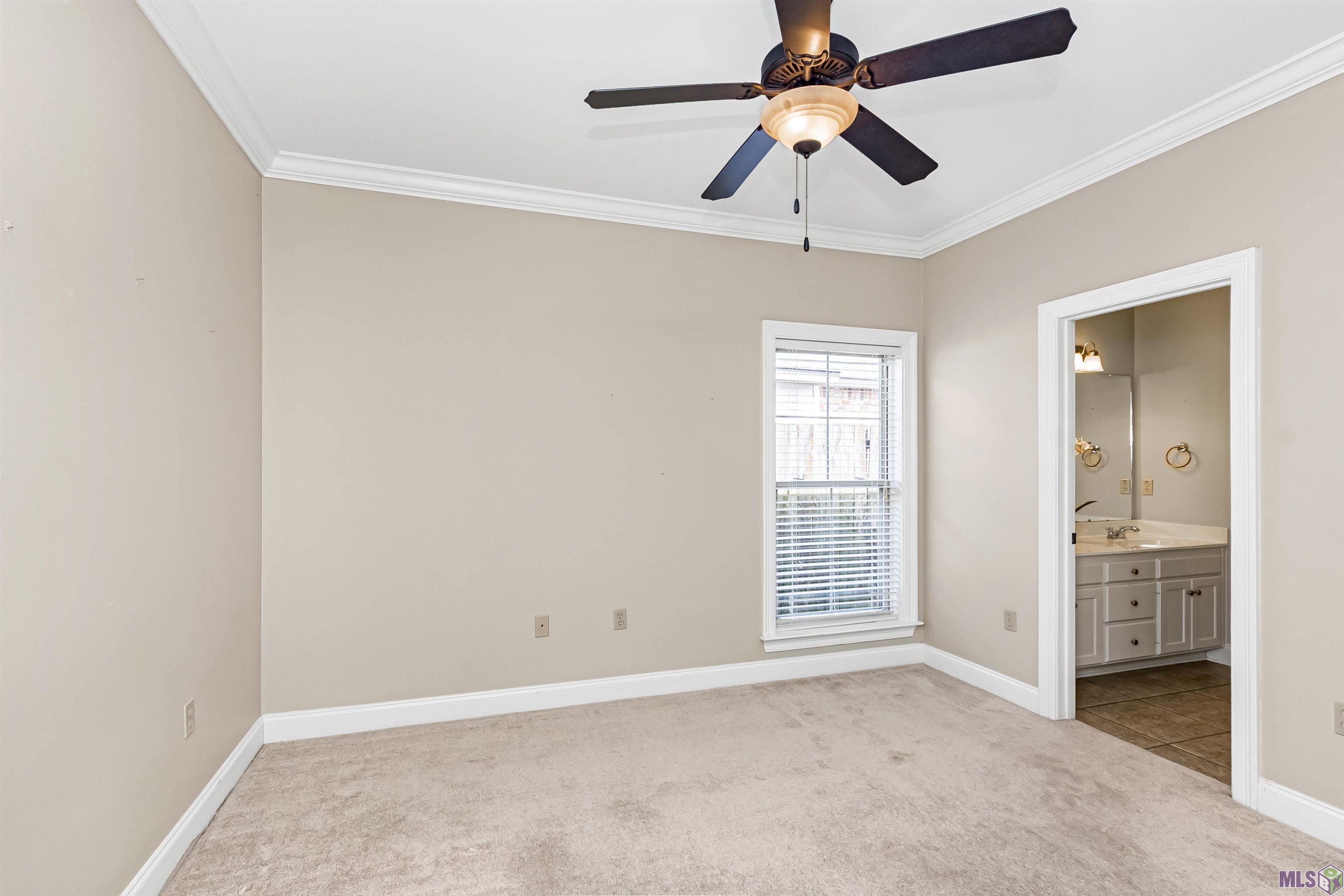 10710 Hill Pointe Avenue Baton Rouge, LA 70810 - Photo 22 of 37 Secondary Bedroom