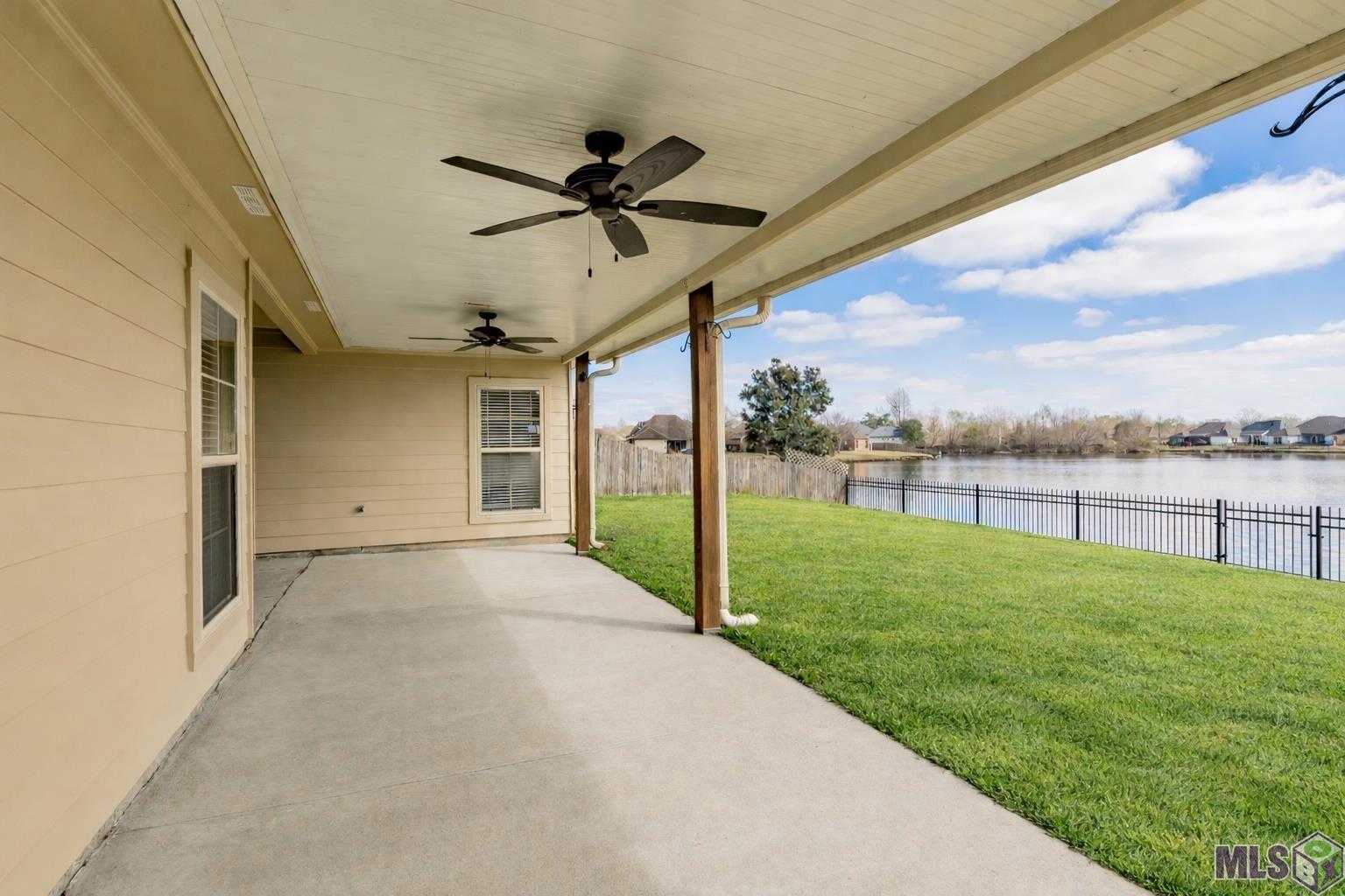 10710 Hill Pointe Avenue Baton Rouge, LA 70810 - Photo 26 of 37