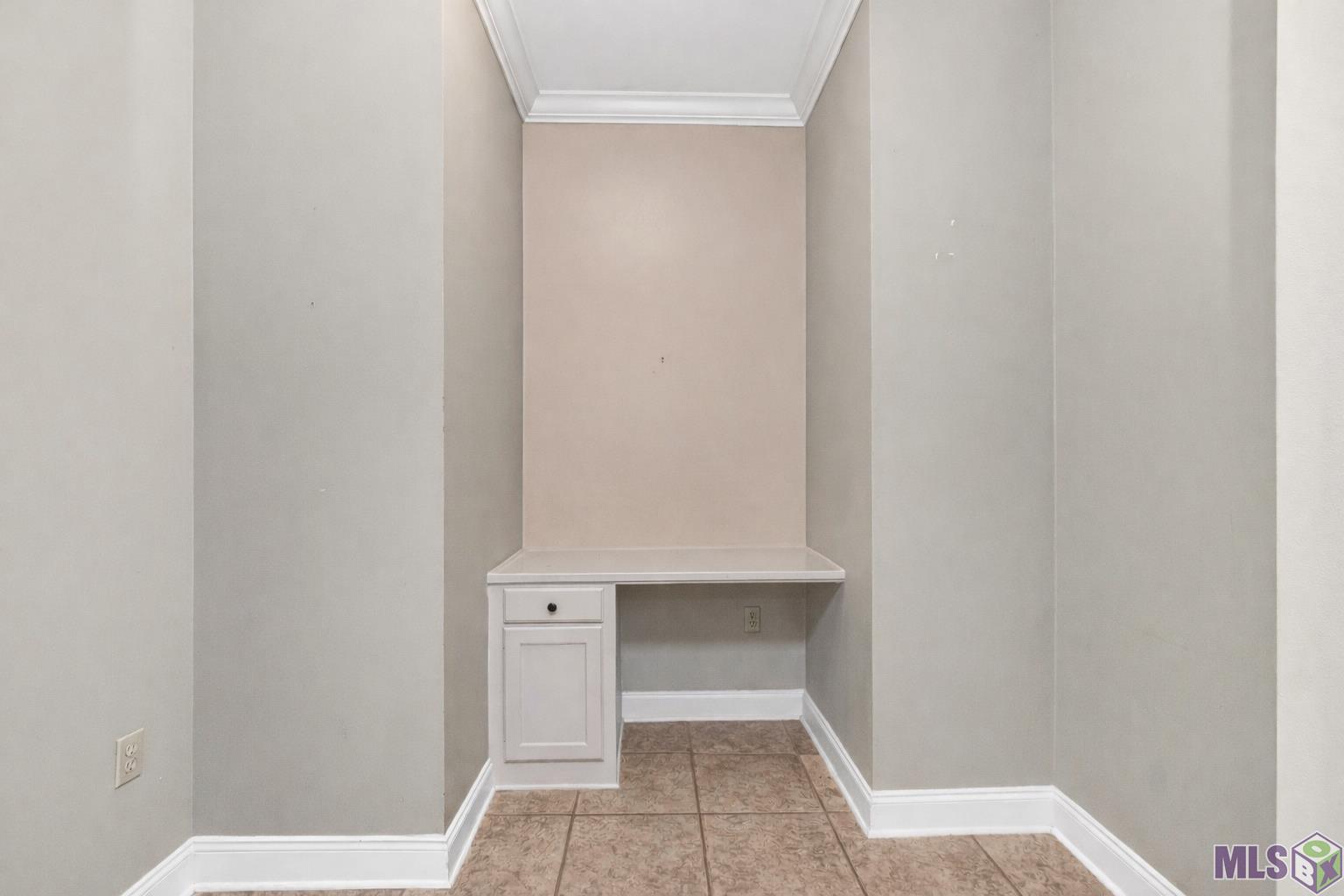 10710 Hill Pointe Avenue Baton Rouge, LA 70810 - Photo 10 of 37 Office