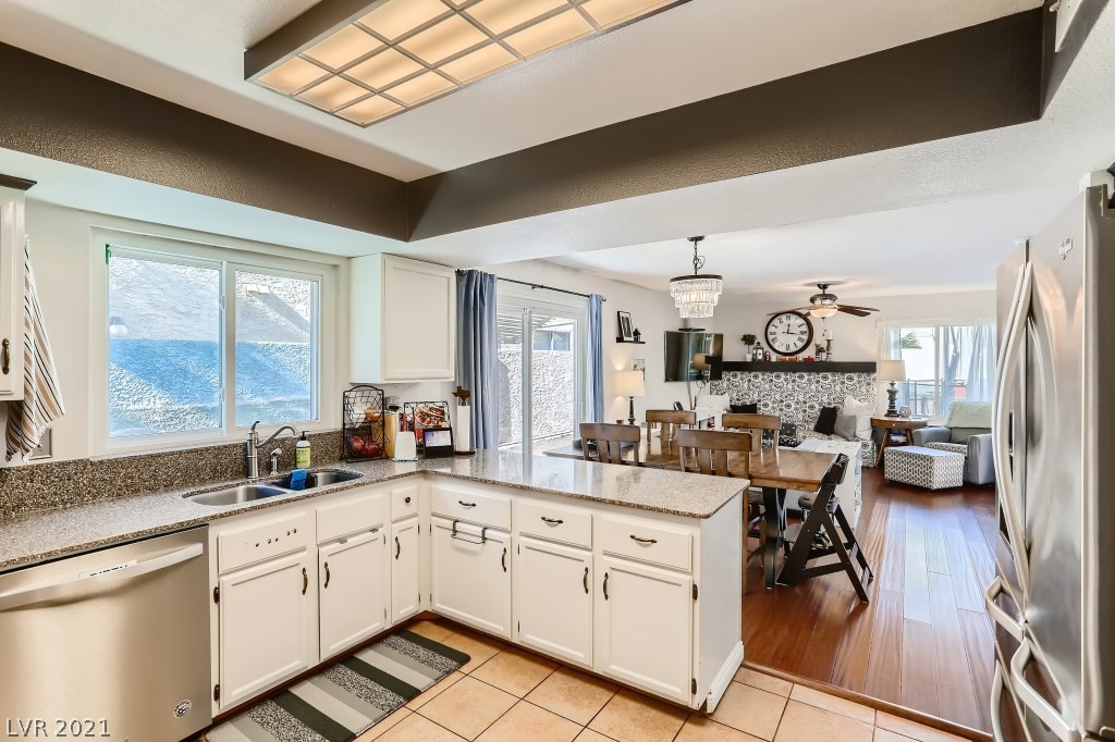 75 Westheimer Road Henderson, NV 89074 - Photo 9 of 28 Gallery Image 9