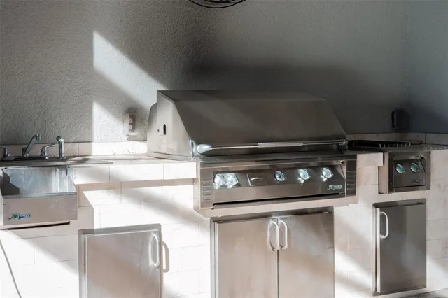 $1,820,000 | 13734 Lake Cawood Drive, Windermere, FL 34786