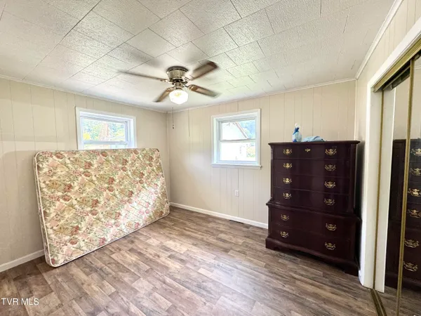 $106,500 | 1104 Little Prater Road, Grundy, VA 24614