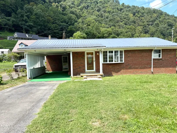 $106,500 | 1104 Little Prater Road, Grundy, VA 24614