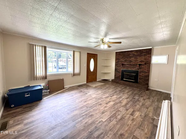 $106,500 | 1104 Little Prater Road, Grundy, VA 24614