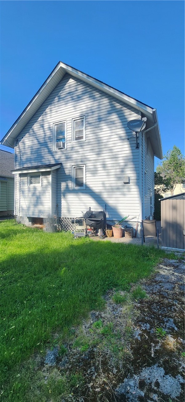 227 Westfield Street Rochester, NY 14619 - Photo 20 of 23