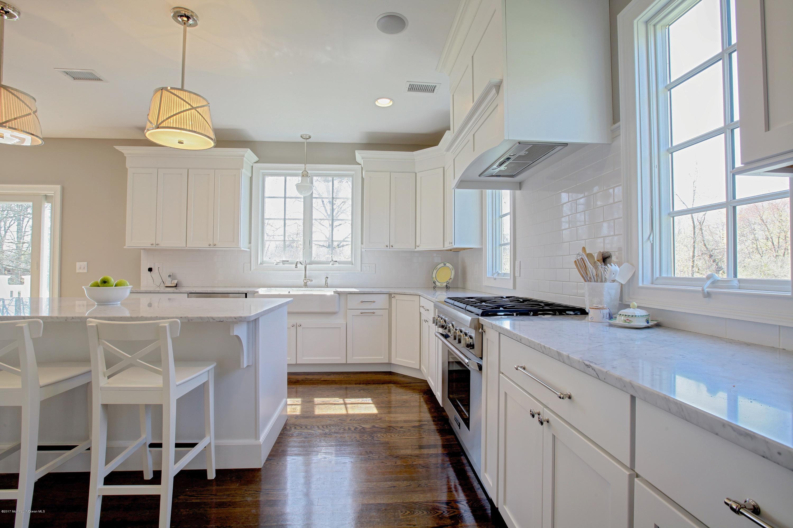 12 Winding Way Little Silver, NJ 07739 - Photo 8 of 24 010_Kitchen