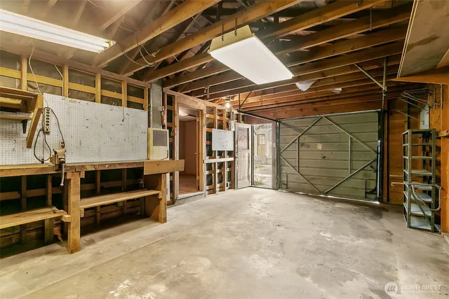 $255,000 | 817 North 2nd Street, Yakima, WA 98901