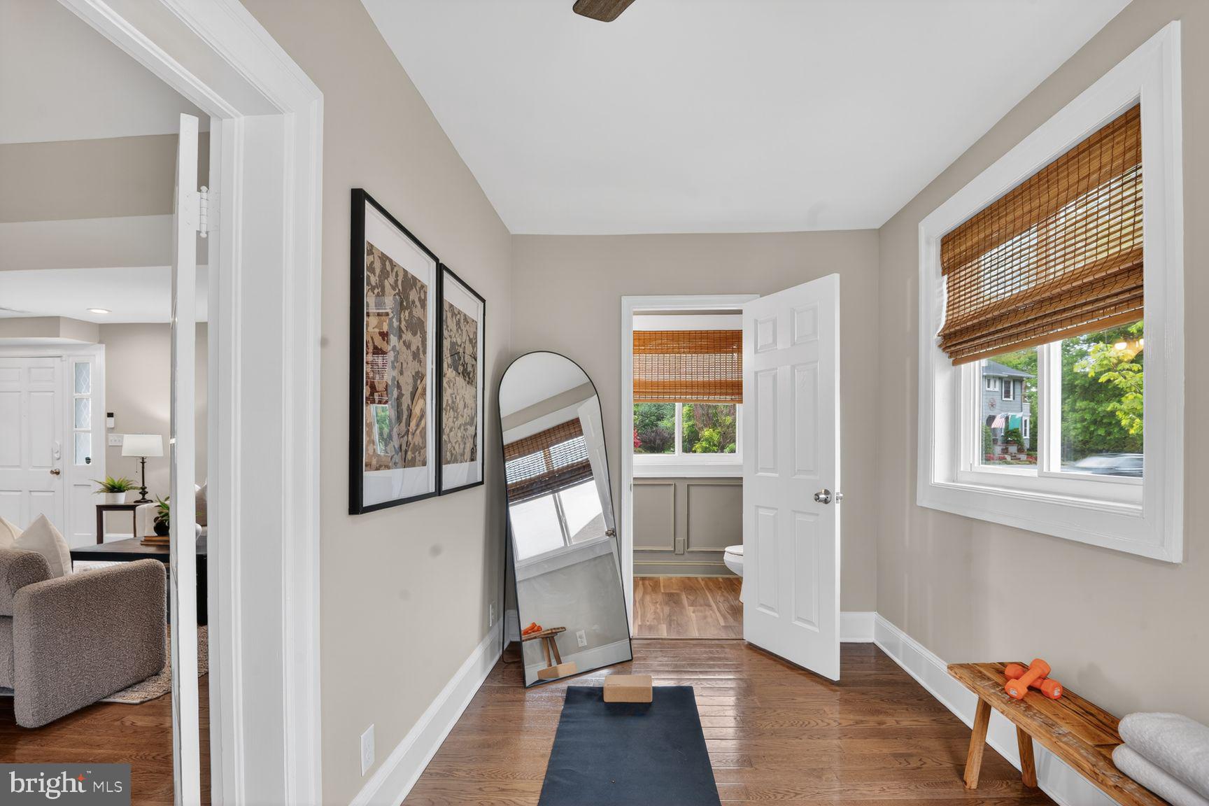 112 South Rolling Road Baltimore, MD 21228 - Photo 5 of 31 Gallery Image 5