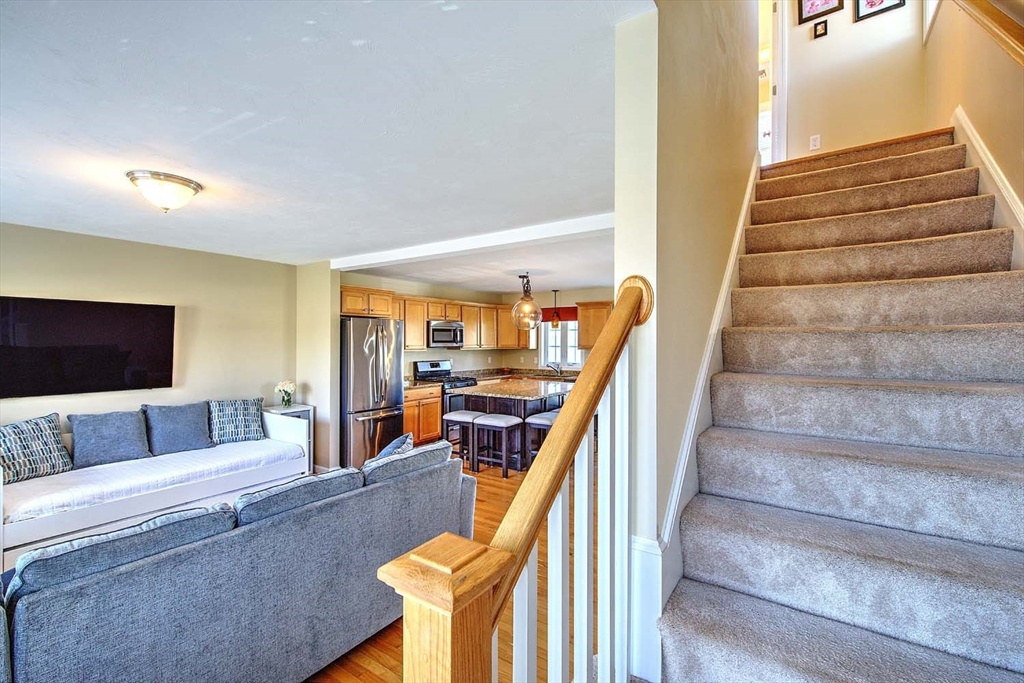 31 Streamview Drive, Unit 31 Cumberland, RI 02864 - Photo 13 of 22