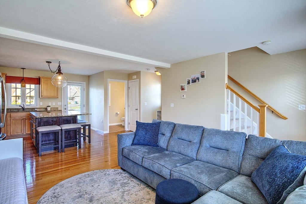 31 Streamview Drive, Unit 31 Cumberland, RI 02864 - Photo 7 of 22