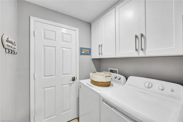 $3,500 | 859 Tanbark Drive, Unit 103, Naples, FL 34108