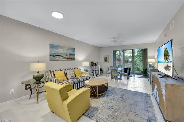 $3,500 | 859 Tanbark Drive, Unit 103, Naples, FL 34108