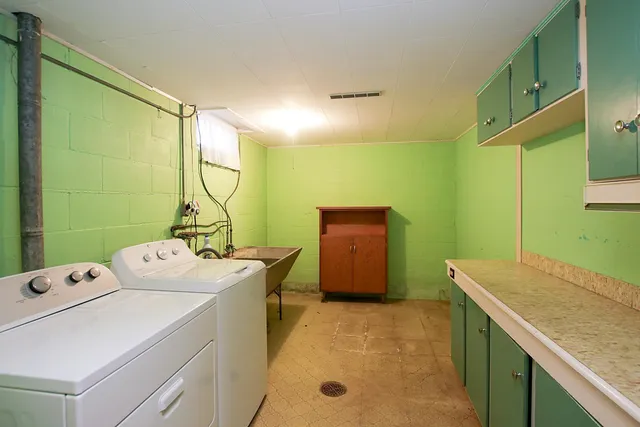 $169,900 | 409 Summit Avenue, Silver Lake, MN 55381