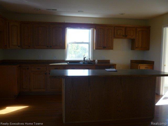 7451 Center Road Mayville, MI 48744 - Photo 6 of 18 P1060616