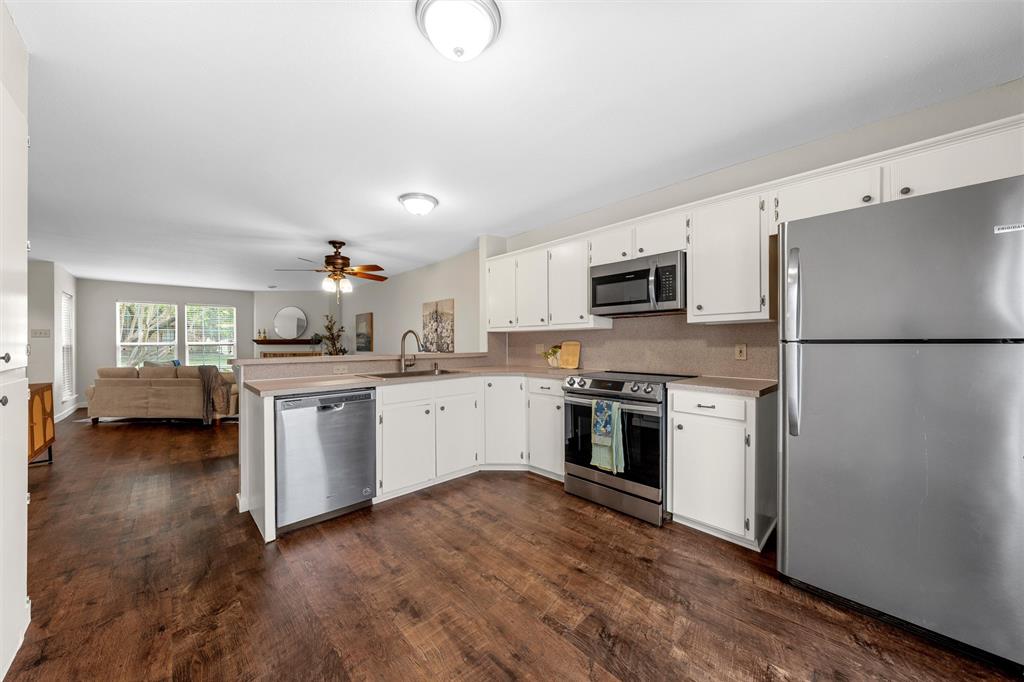 3305 Chimney Pl Drive Waco, TX 76708 - Photo 8 of 29